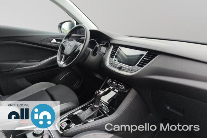 Opel Grandland X usata a Venezia (12)
