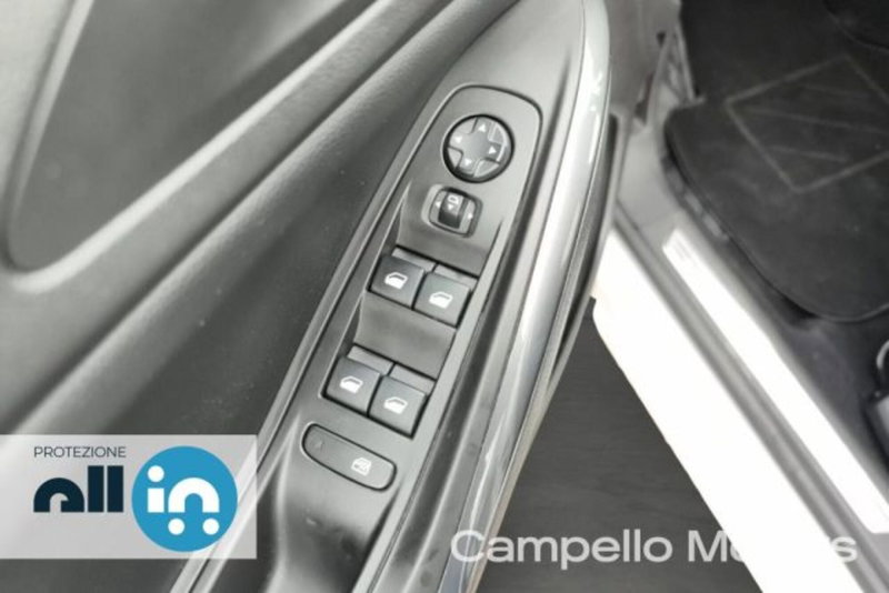 Opel Grandland X usata a Venezia (13)