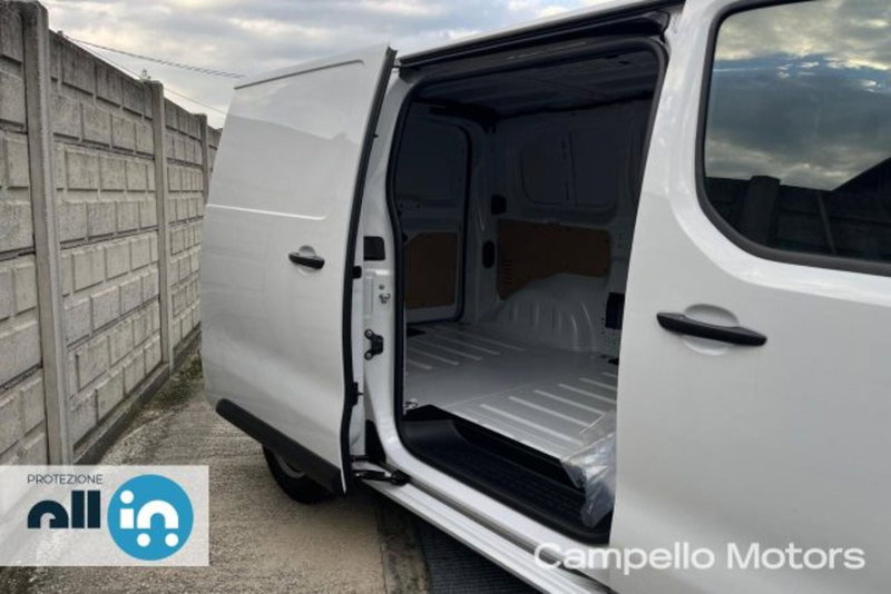 Fiat Scudo Furgone nuova a Venezia (17)