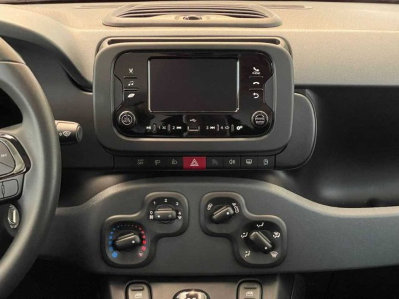 Fiat Panda nuova a Sondrio (14)