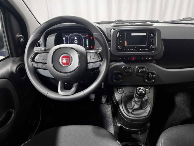 Fiat Panda nuova a Sondrio (13)