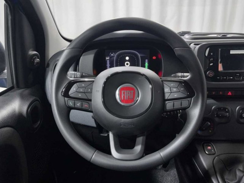 Fiat Panda nuova a Sondrio (18)