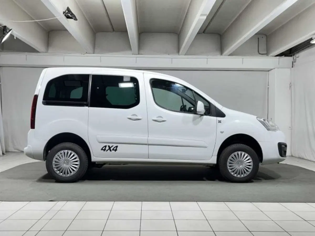 Peugeot Partner Furgone usata a Sondrio (6)