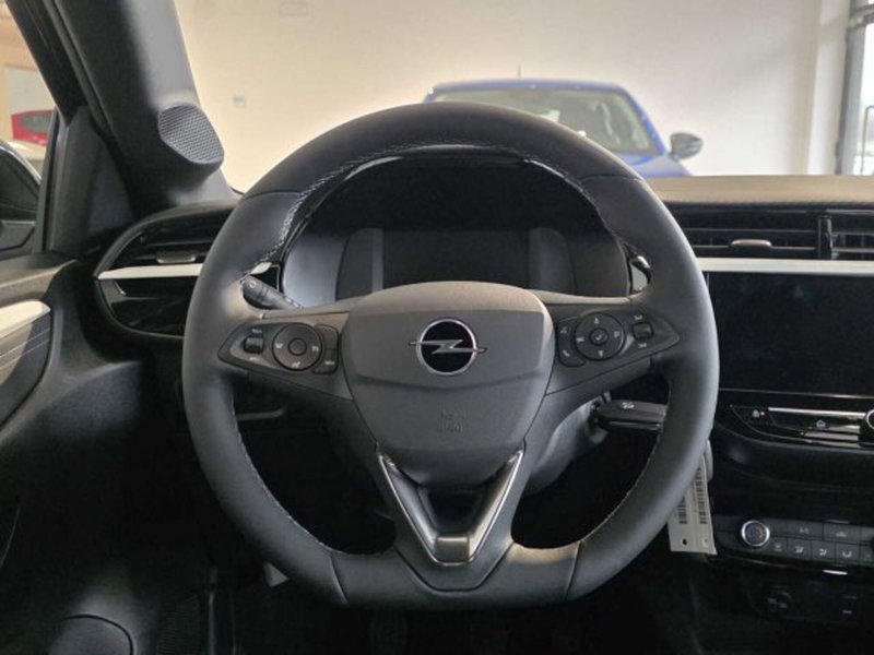 Opel Corsa nuova a Sondrio (17)