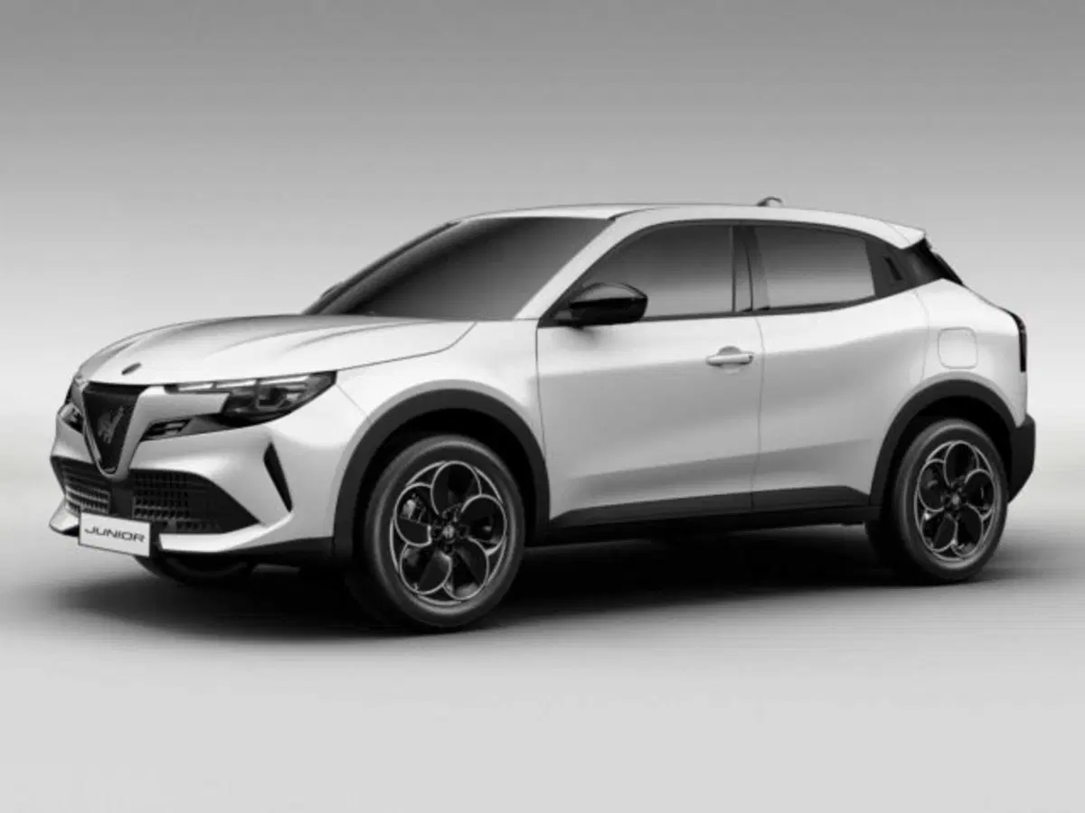 Alfa Romeo Junior nuova a Sondrio