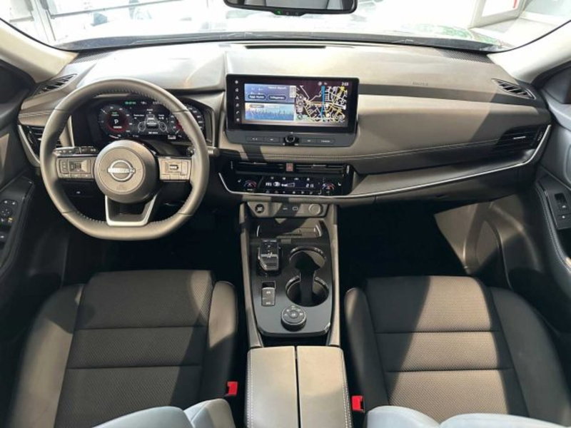 Nissan X-Trail nuova a Sondrio (12)