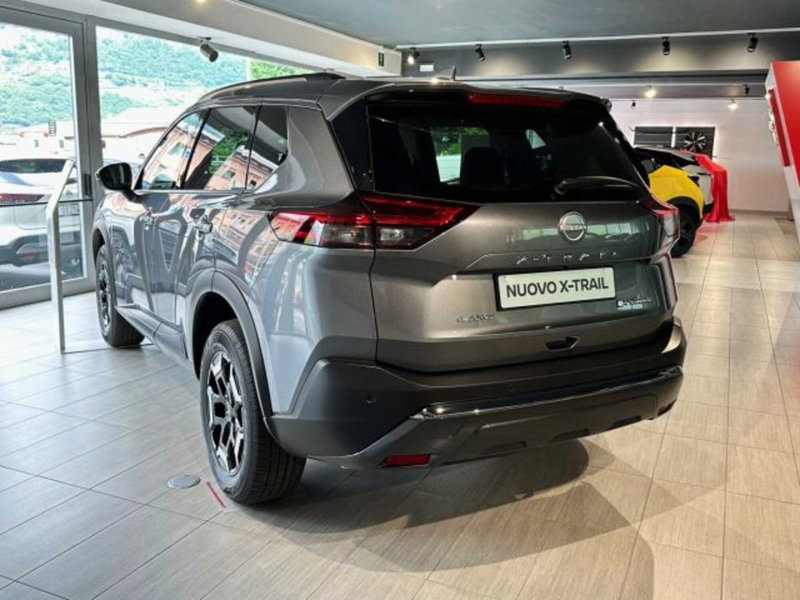 Nissan X-Trail nuova a Sondrio (3)