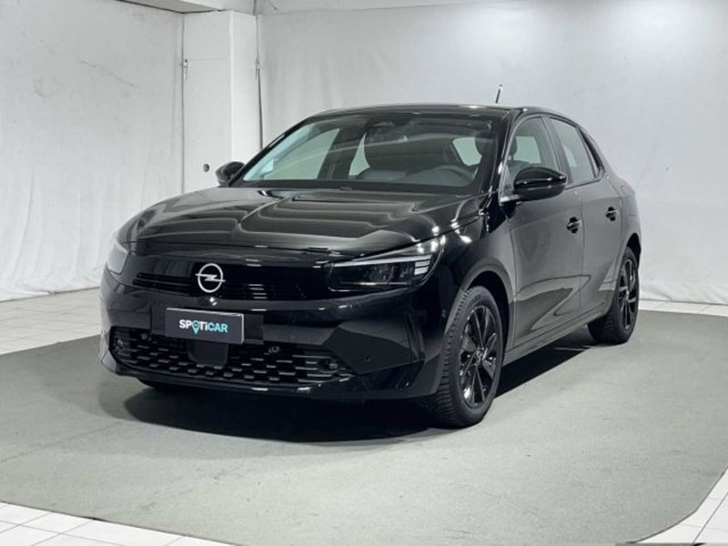 Opel Corsa nuova a Sondrio