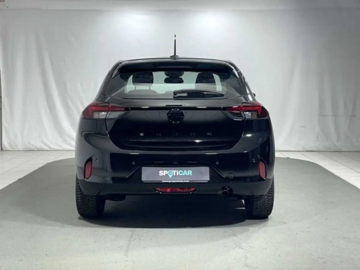 Opel Corsa nuova a Sondrio (4)
