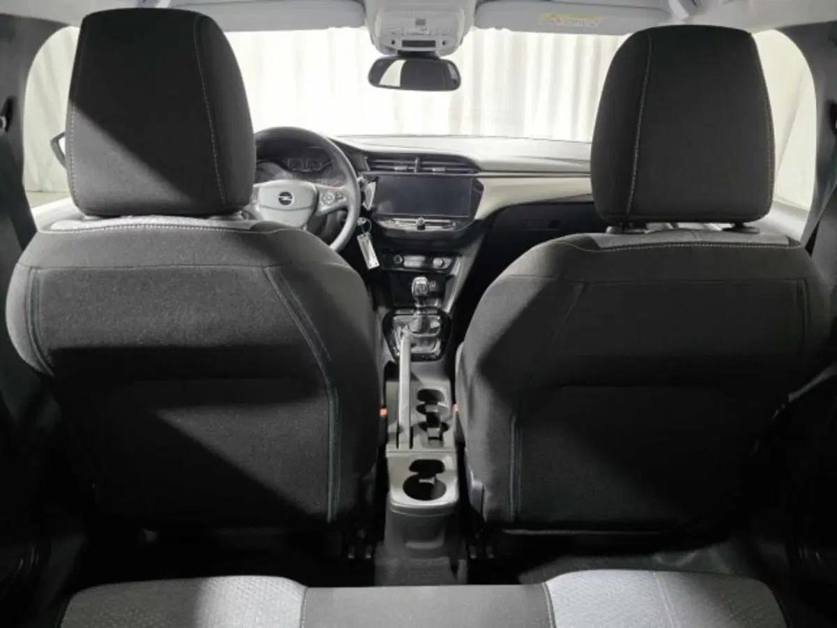 Opel Corsa nuova a Sondrio (16)