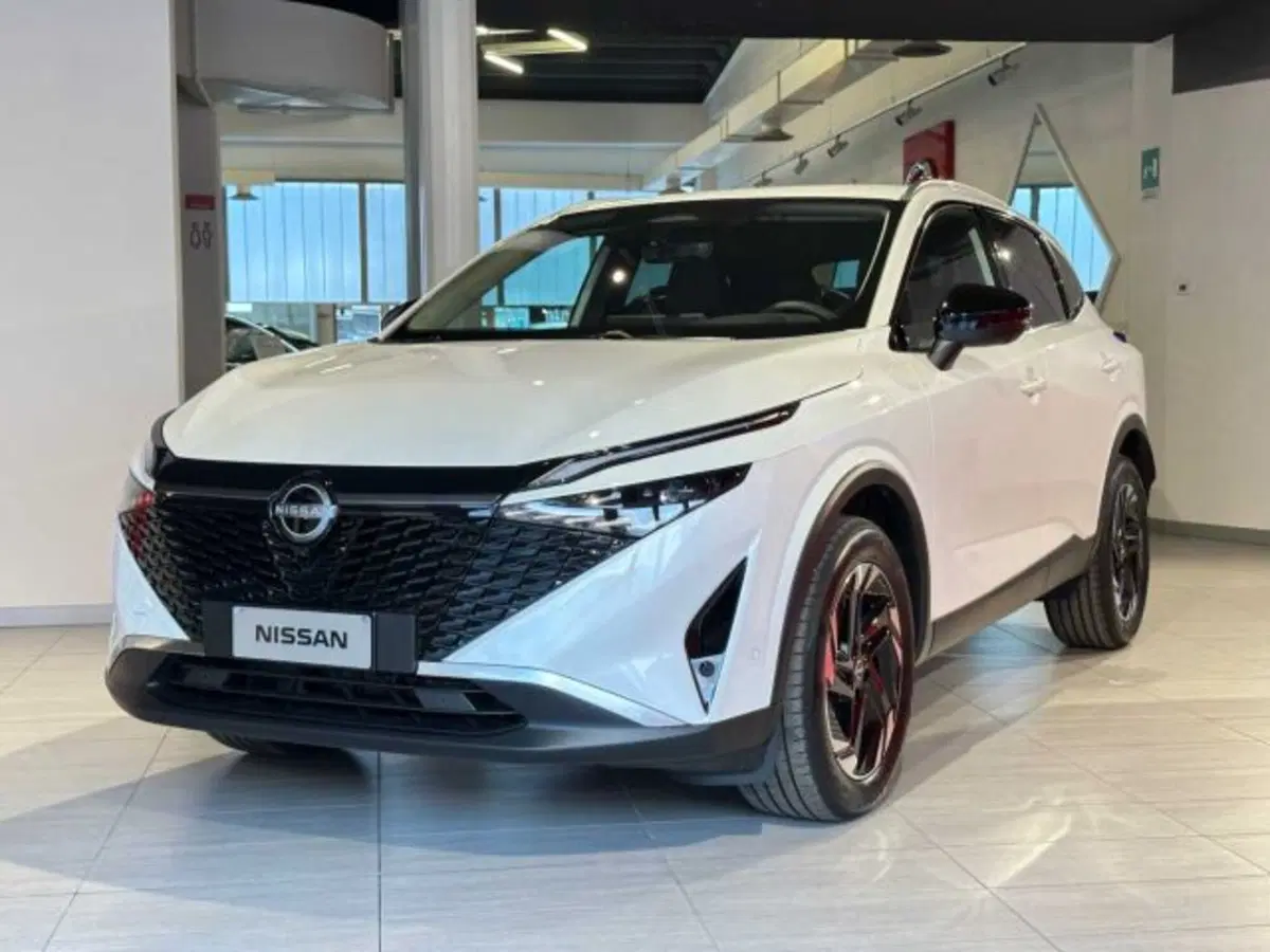 Nissan Qashqai nuova a Sondrio
