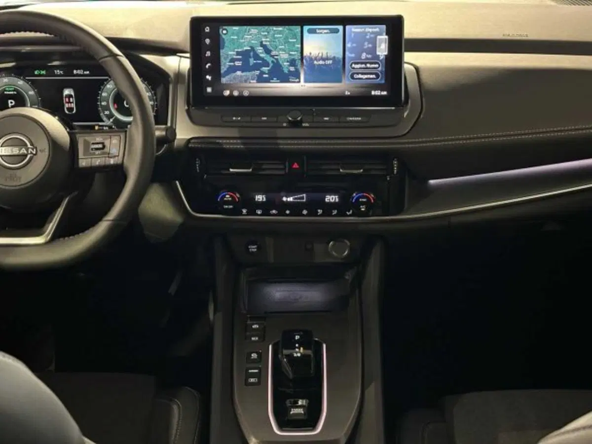 Nissan Qashqai nuova a Sondrio (14)