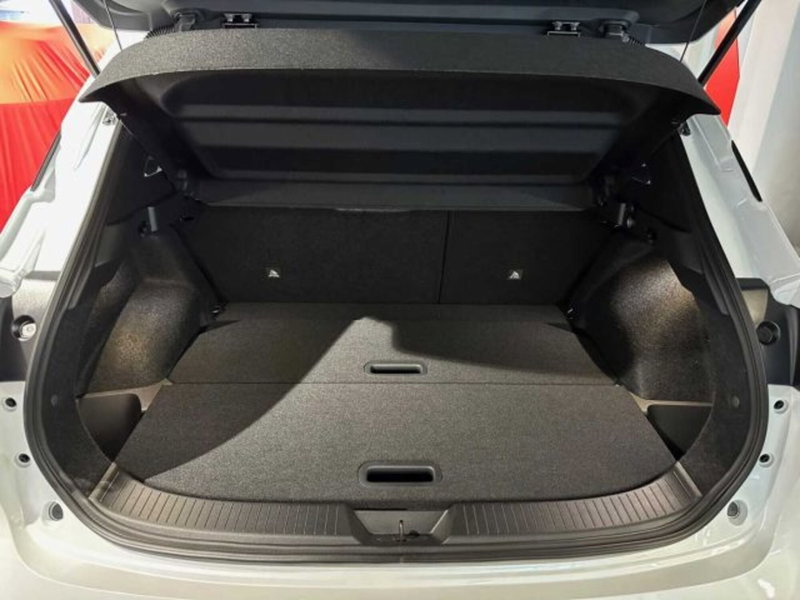 Nissan Qashqai nuova a Sondrio (15)