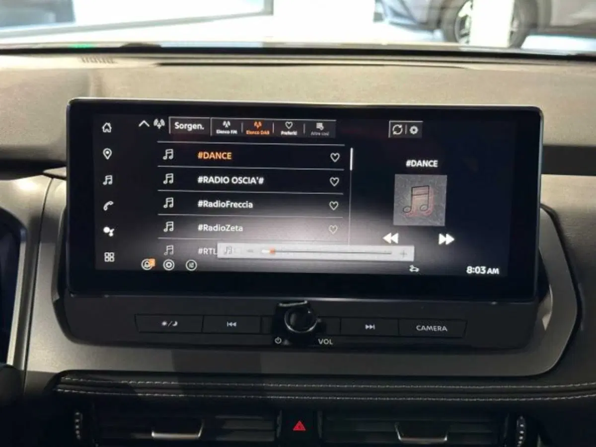 Nissan Qashqai nuova a Sondrio (20)