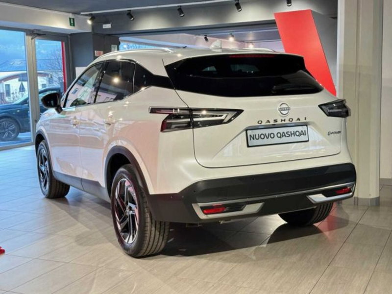 Nissan Qashqai nuova a Sondrio (3)