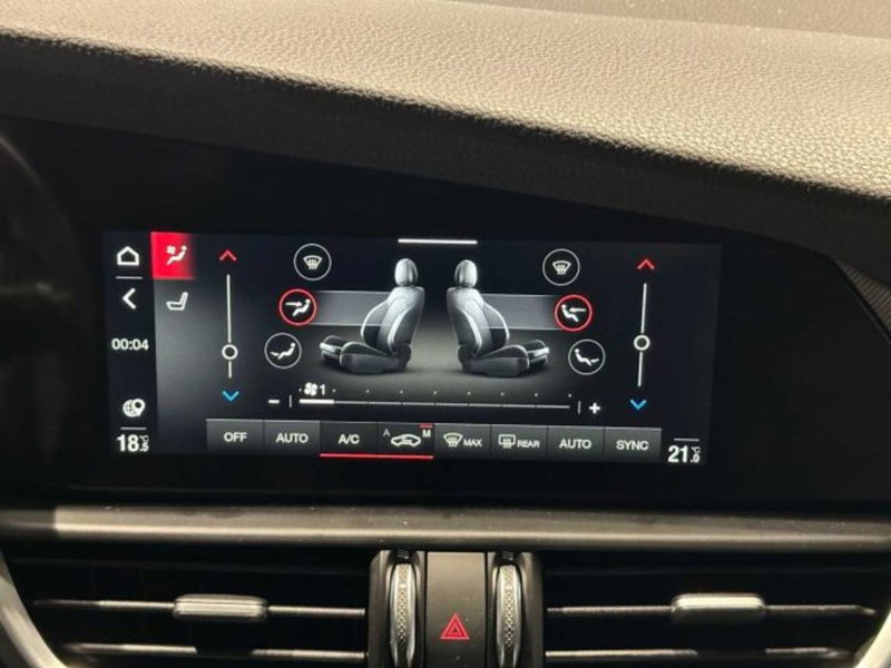 Alfa Romeo Giulia nuova a Sondrio (19)