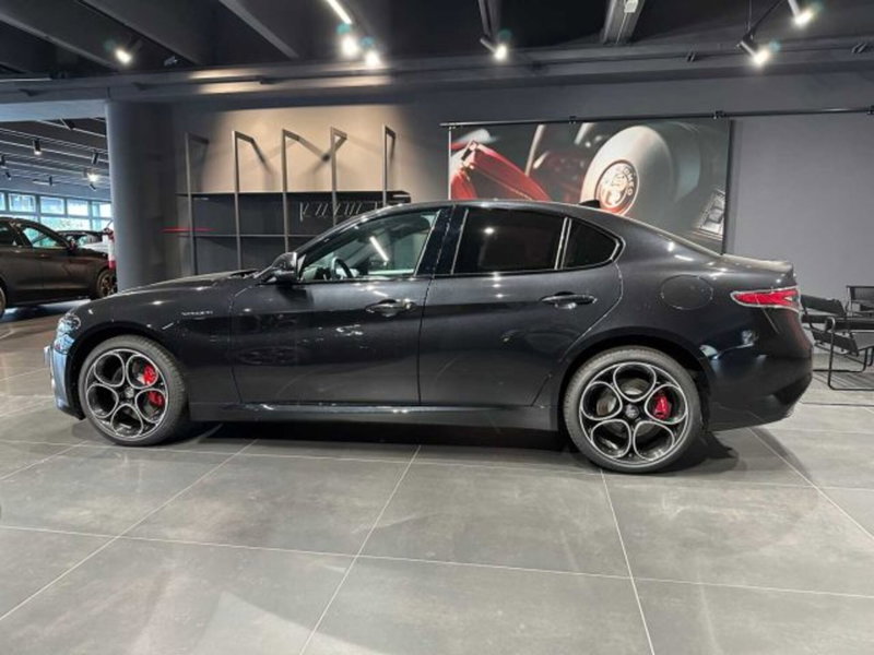 Alfa Romeo Giulia nuova a Sondrio (2)