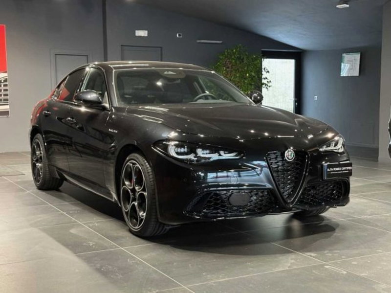 Alfa Romeo Giulia nuova a Sondrio (7)