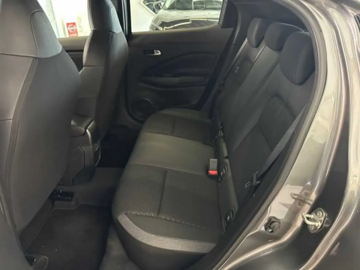 Nissan Juke nuova a Sondrio (11)