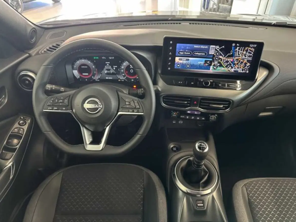Nissan Juke nuova a Sondrio (13)