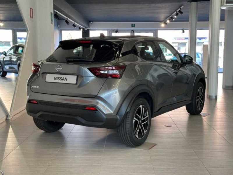 Nissan Juke nuova a Sondrio (5)