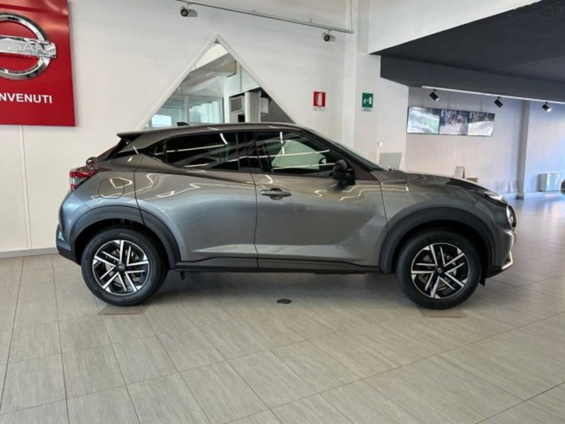 Nissan Juke nuova a Sondrio (6)