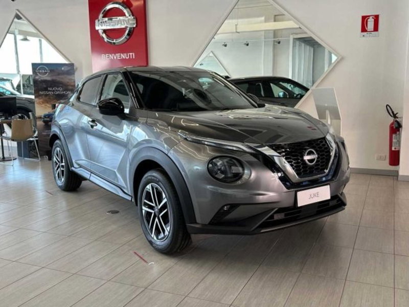 Nissan Juke nuova a Sondrio (7)