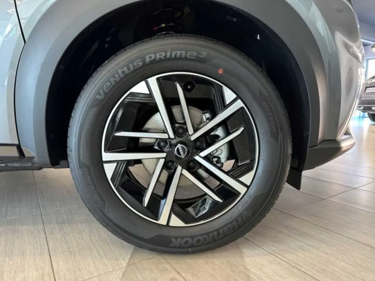 Nissan Juke nuova a Sondrio (9)