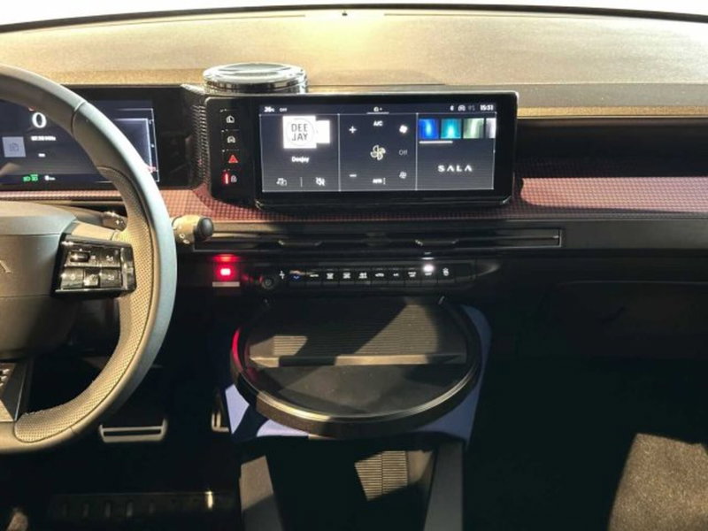 Lancia Ypsilon nuova a Sondrio (13)