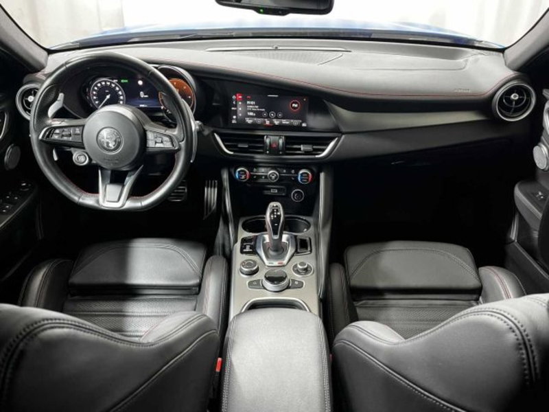 Alfa Romeo Giulia usata a Sondrio (12)