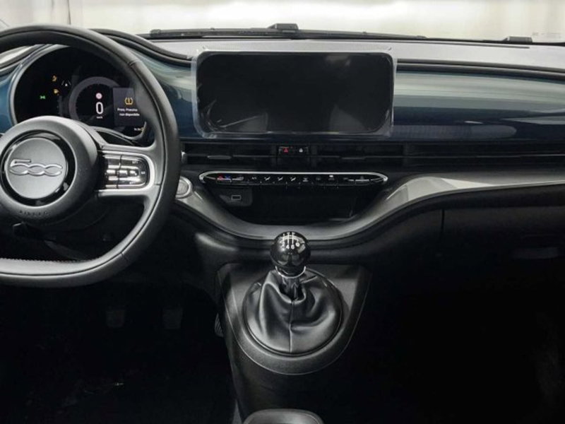 Fiat 500 nuova a Sondrio (14)