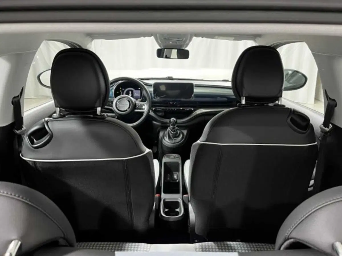 Fiat 500 nuova a Sondrio (16)
