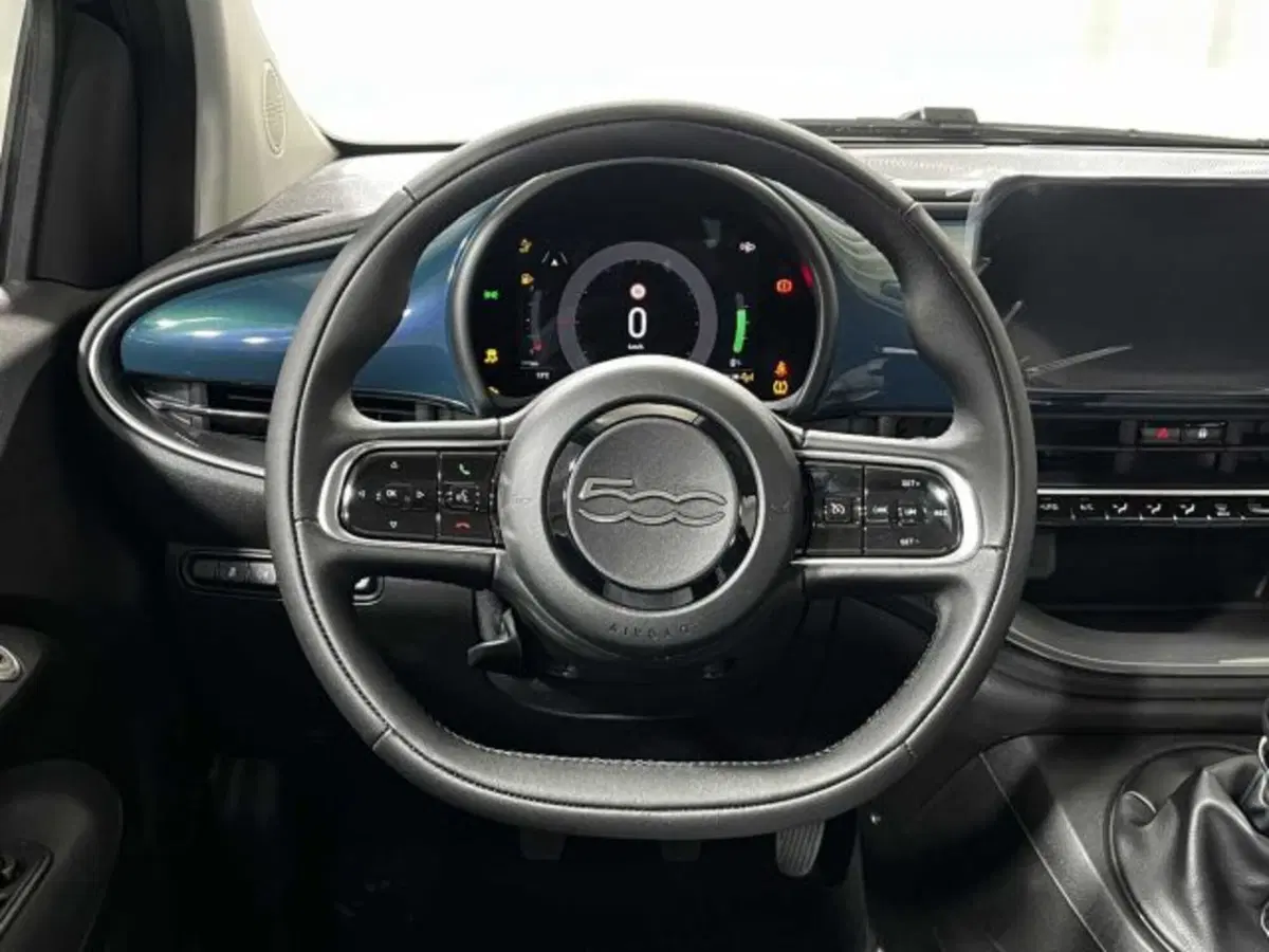 Fiat 500 nuova a Sondrio (18)