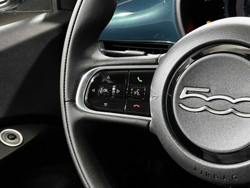 Fiat 500 nuova a Sondrio (19)