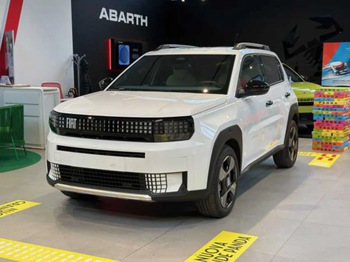 Fiat Grande Panda nuova a Sondrio
