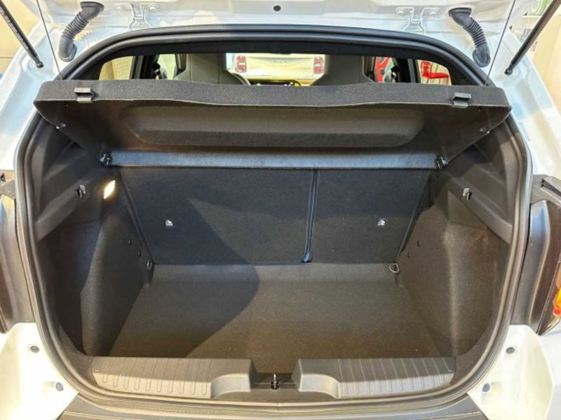 Fiat Grande Panda nuova a Sondrio (15)