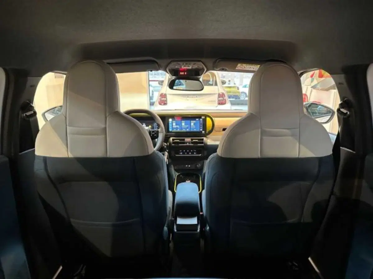 Fiat Grande Panda nuova a Sondrio (16)