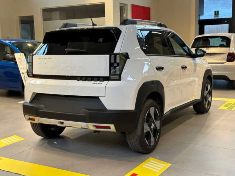 Fiat Grande Panda nuova a Sondrio (5)