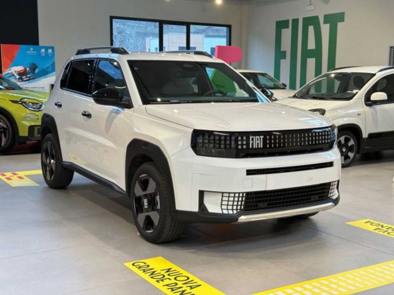 Fiat Grande Panda nuova a Sondrio (7)