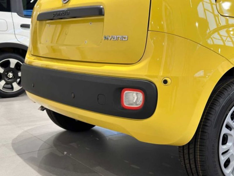 Fiat Panda nuova a Sondrio (18)