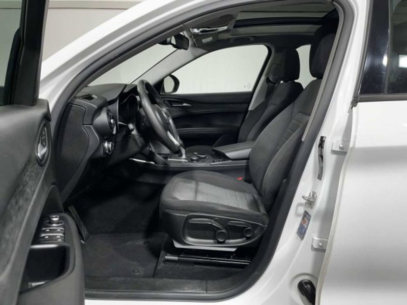 Alfa Romeo Stelvio usata a Sondrio (10)