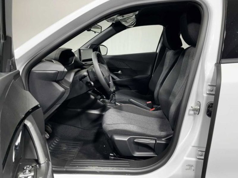 Peugeot 2008 nuova a Sondrio (10)
