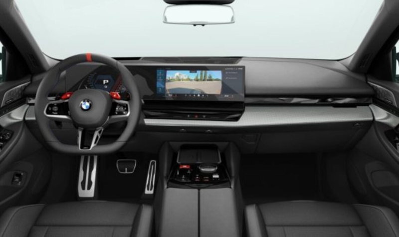 BMW Serie 5 Touring nuova a Verona (4)