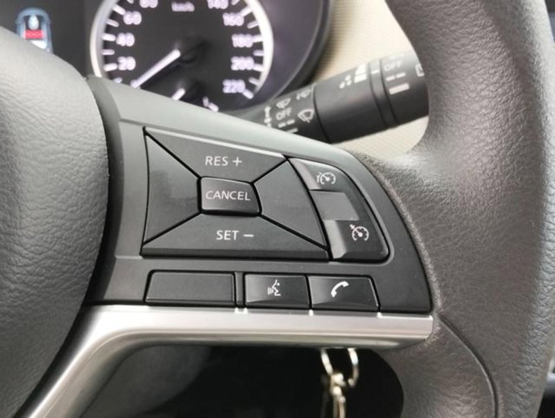 Nissan Micra usata a Como (11)