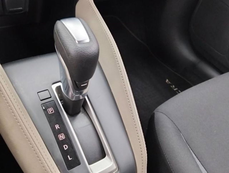 Nissan Micra usata a Como (18)