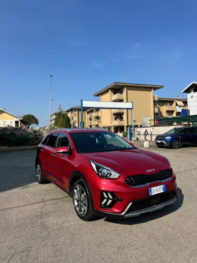 Kia Niro 1.6 GDi DCT HEV Style del 2022 usata a Novara