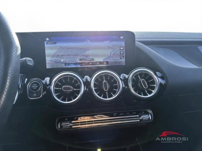 Mercedes-Benz GLA SUV usata a Perugia (15)