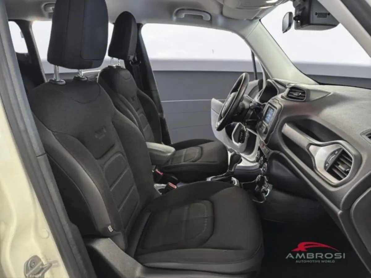 Jeep Renegade usata a Perugia (12)