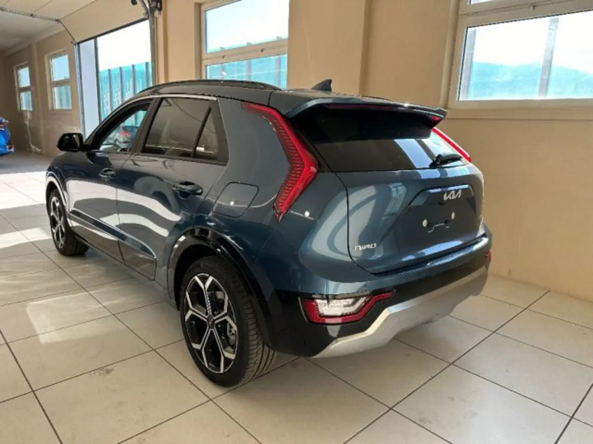 Kia Niro nuova a Vicenza (4)