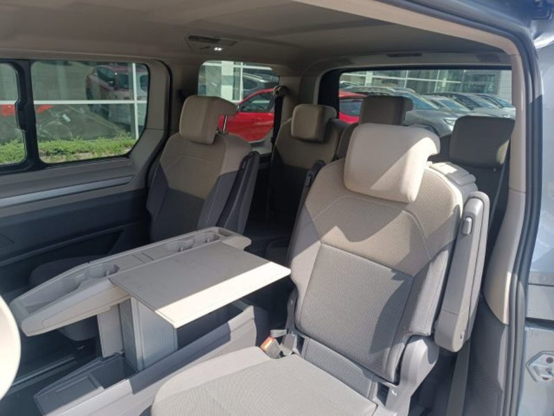 Volkswagen Multivan usata a Vicenza (17)